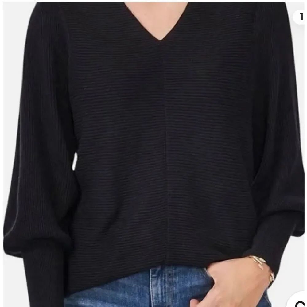 1.State black ribbed knit bubble sleeve Vneck sweater M